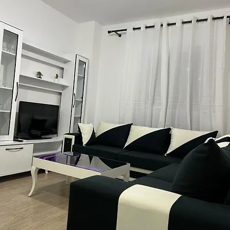 Apartment Bratti's Luna Laknas